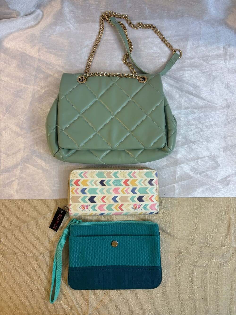 ASOS DESIGN Quilted Crossbody Bag Sage Green, wallet and wristlet